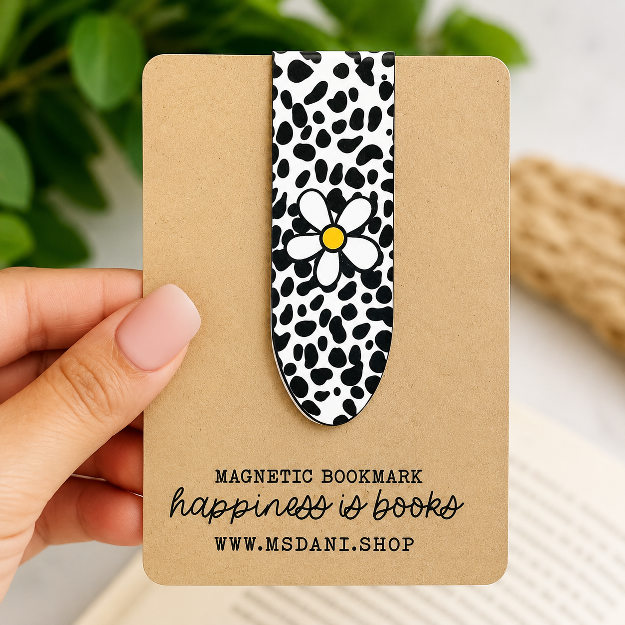 Speckled Flower Magnetic Bookmark